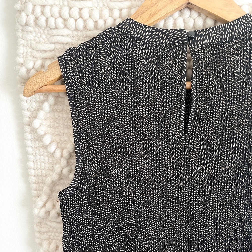 Adrianna Papell Pleated Sleeveless Tank Black Camel Leaf NWT - Picture 7 of 9